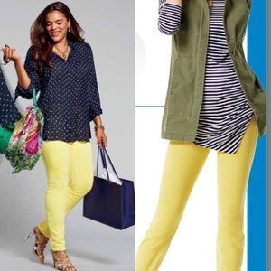 CAbi 5092 Citron Curvy Skinny Jean Size 10